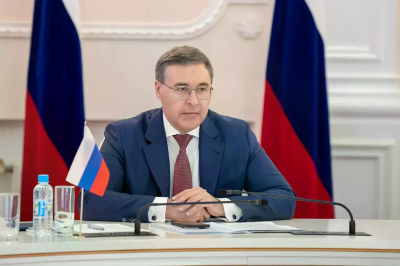 Платформа университетского технологического предпринимательства объединяет 974 тыс. человек из 452 университетов страны