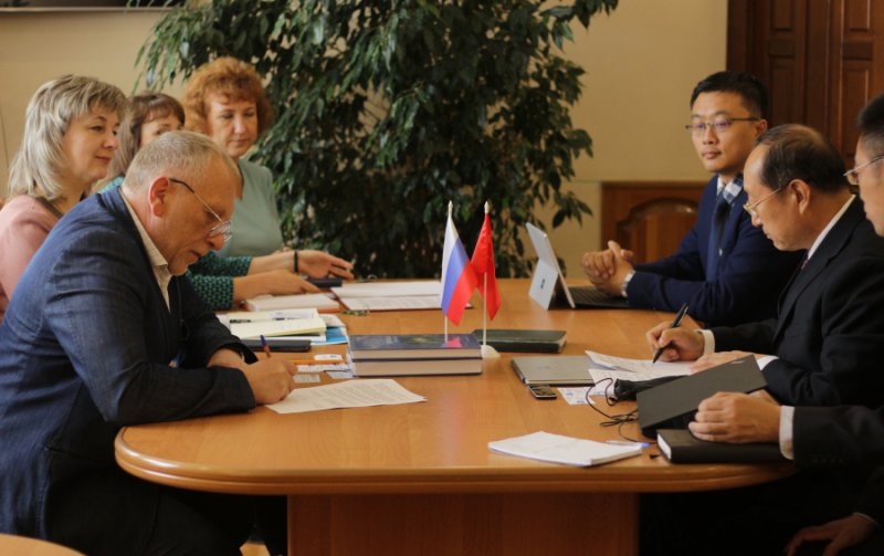 В ГАГУ прошла встреча с китайскими учеными